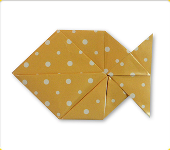 Origami letter Fish